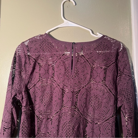 Loft Lace Blouse Plum Purple Eyelash M - Picture 7 of 10